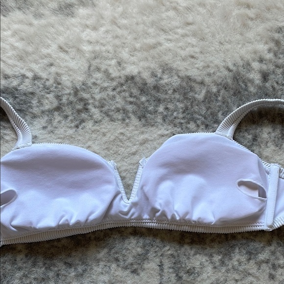 La Vie en Rose White Ribbed Bikini Set - Picture 15 of 16